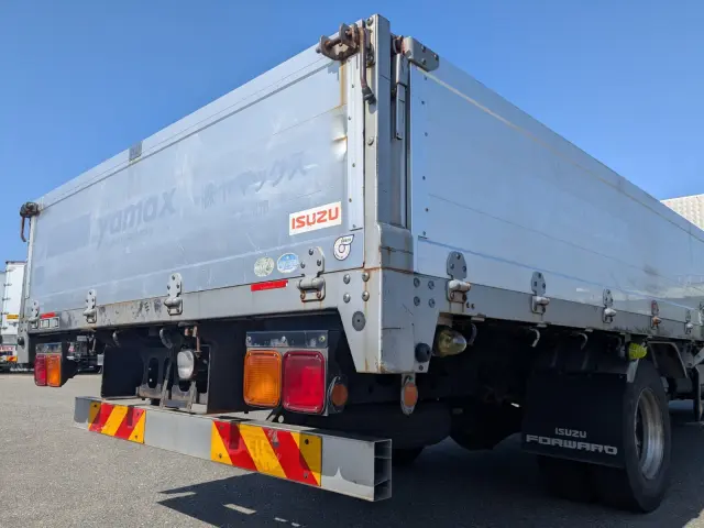 いすゞ フォワード TKG-FRR90S2(2WD)の写真7