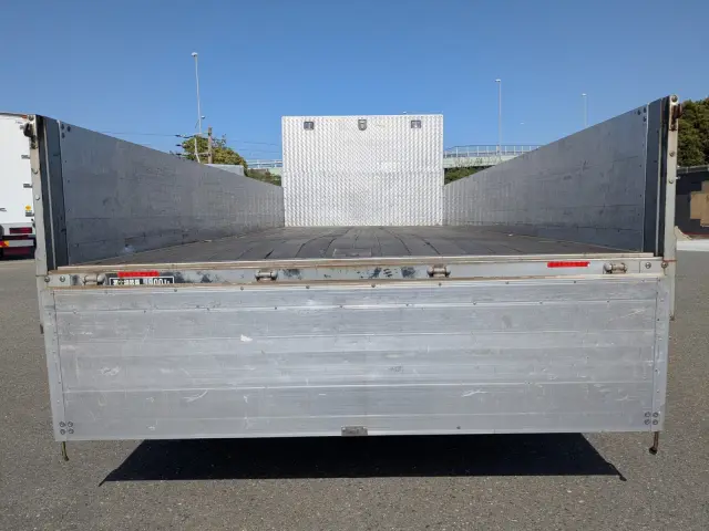 いすゞ フォワード TKG-FRR90S2(2WD)の写真8