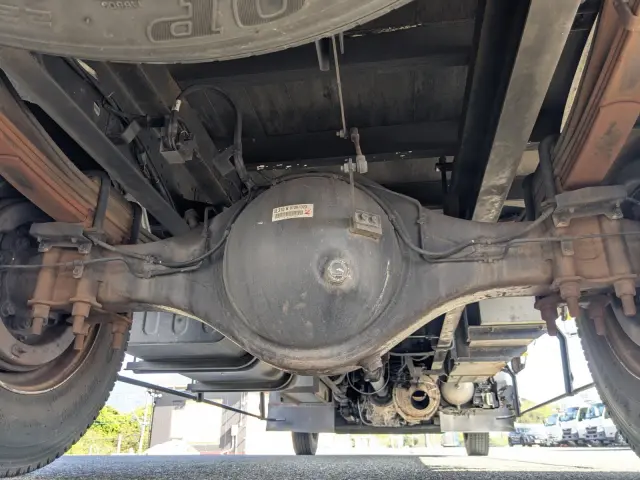 いすゞ フォワード TKG-FRR90S2(2WD)の写真32