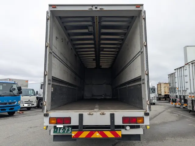 ＵＤ クオン QKG-CG5ZA(8x4)の写真8