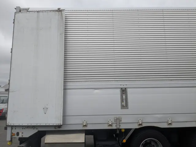 ＵＤ クオン QKG-CG5ZA(8x4)の写真30