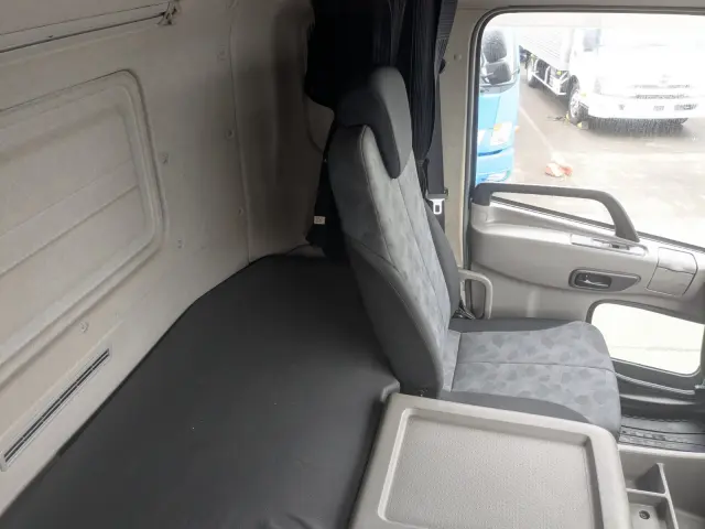 ＵＤ クオン QKG-CG5ZA(8x4)の写真38