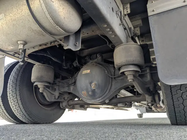 いすゞ フォワード TKG-FRR90T2(2WD)の写真13