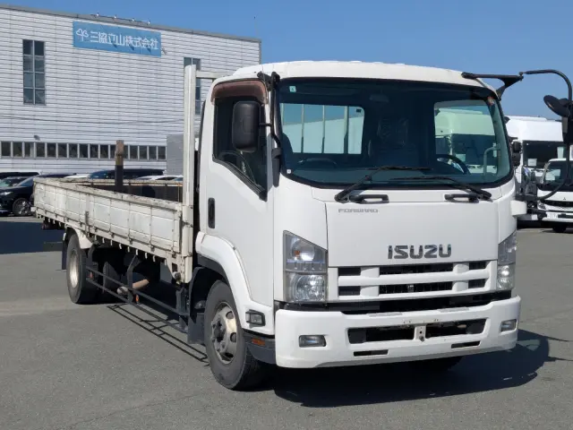 いすゞ フォワード TKG-FRR90S1(2WD)の写真2