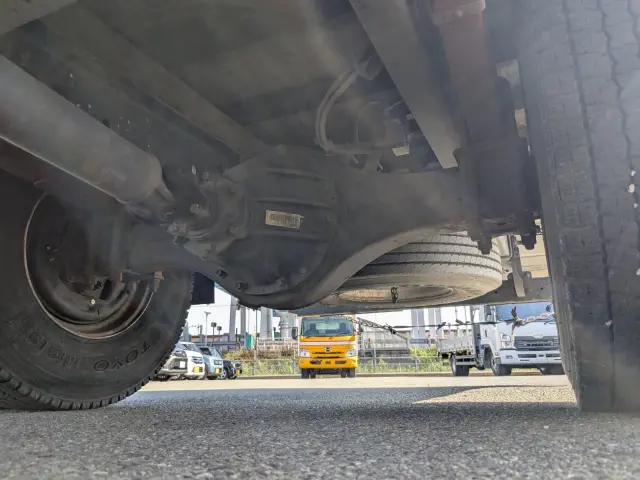 いすゞ フォワード TKG-FRR90S1(2WD)の写真10