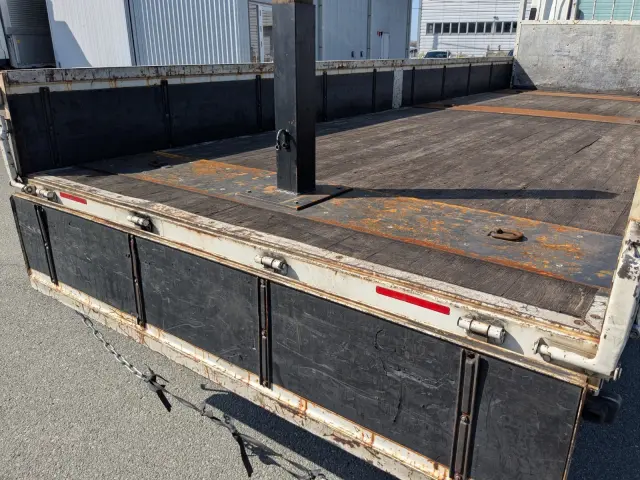 いすゞ フォワード TKG-FRR90S1(2WD)の写真15