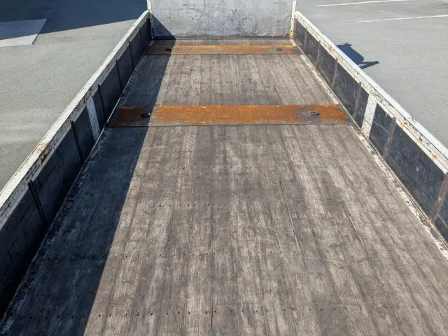 いすゞ フォワード TKG-FRR90S1(2WD)の写真16