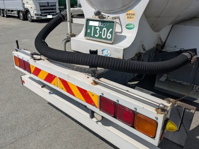 ＵＤ クオン QKG-CD5ZL(6x2)の写真17