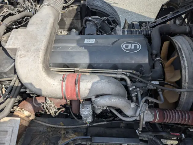 ＵＤ クオン QKG-CD5ZL(6x2)の写真42