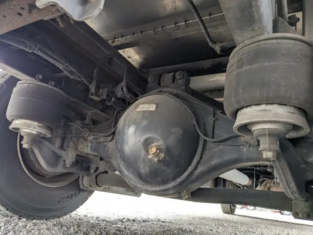 いすゞ フォワード TKG-FRR90T2(2WD)の写真33