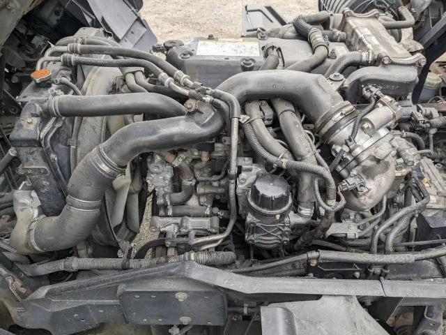 いすゞ フォワード TKG-FRR90T2(2WD)の写真43