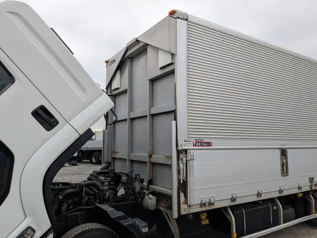 いすゞ フォワード TKG-FRR90T2(2WD)の写真44