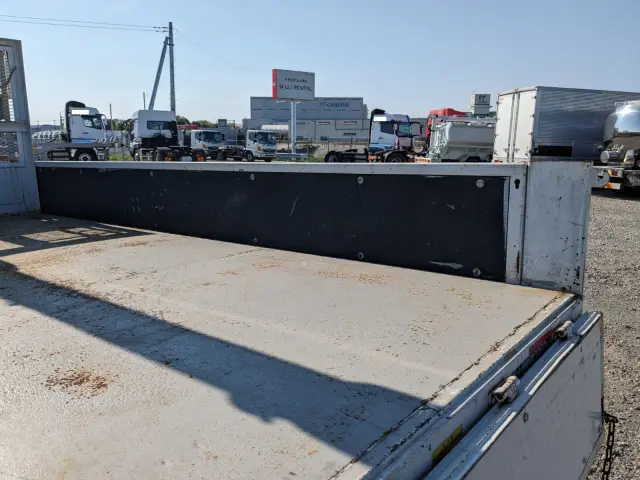 三菱 キャンター TKG-FEA50(2WD)の写真14