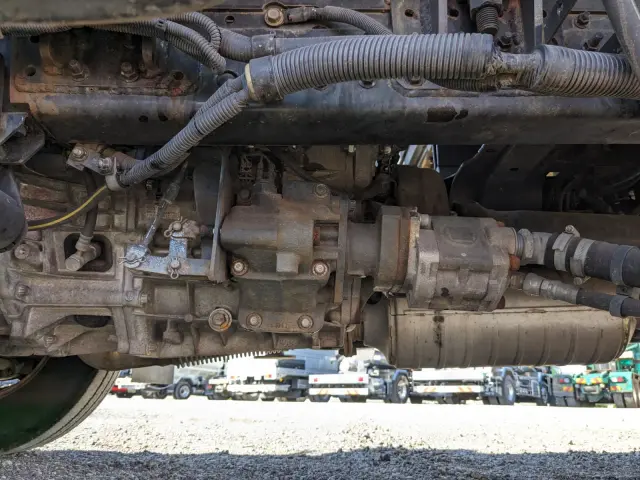 三菱 キャンター TKG-FEA50(2WD)の写真17