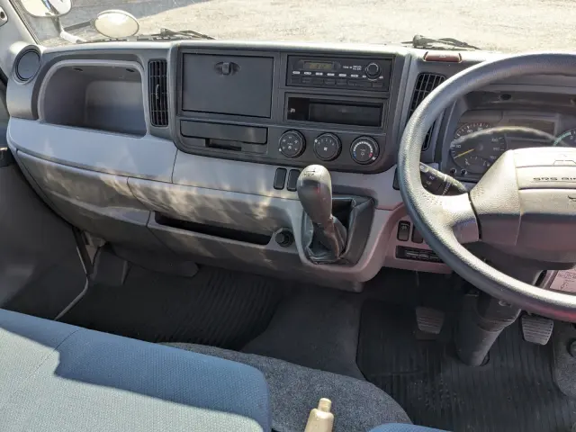 三菱 キャンター TKG-FEA50(2WD)の写真27