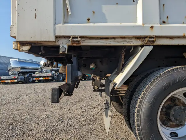 いすゞ エルフ TPG-NKR85AD(2WD)の写真23