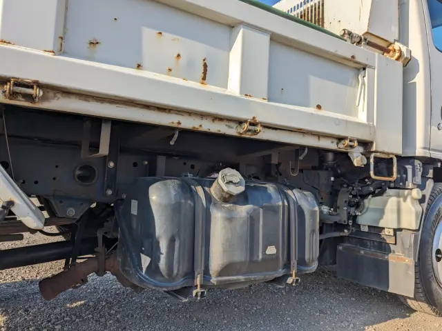 いすゞ エルフ TPG-NKR85AD(2WD)の写真29