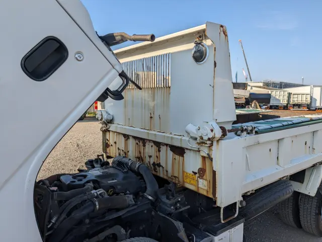 いすゞ エルフ TPG-NKR85AD(2WD)の写真46