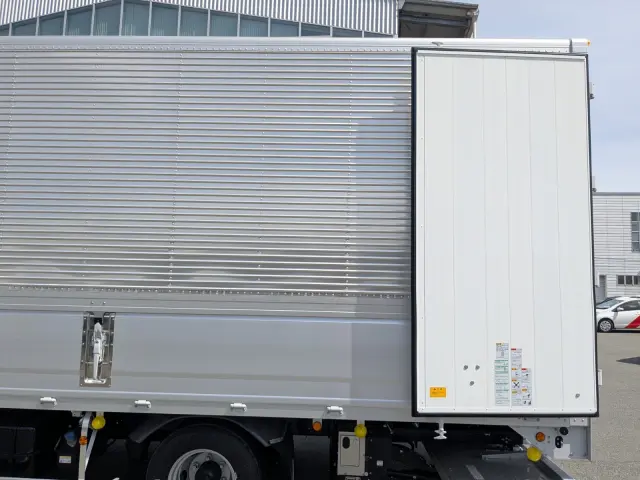 日野 レンジャー 2KG-FK65F(2WD)の写真9