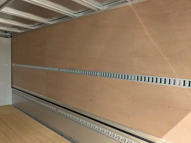 日野 レンジャー 2KG-FK65F(2WD)の写真24