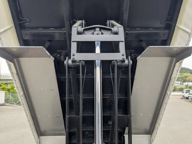 三菱 スーパーグレート 2PG-FV80HX(6x4)の写真21