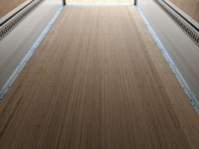 ＵＤ コンドル 2RG-BRR90T4(2WD)の写真18