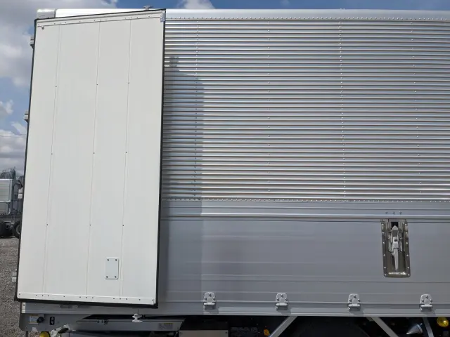 ＵＤ コンドル 2RG-BRR90T4(2WD)の写真32