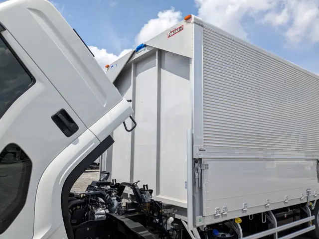 ＵＤ コンドル 2RG-BRR90T4(2WD)の写真45