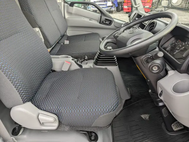 日野 デュトロ 2KG-XZU710M(2WD)の写真27