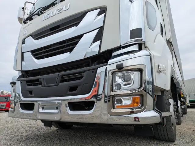 いすゞ ギガ 2PG-CYJ77D(8x4)の写真26