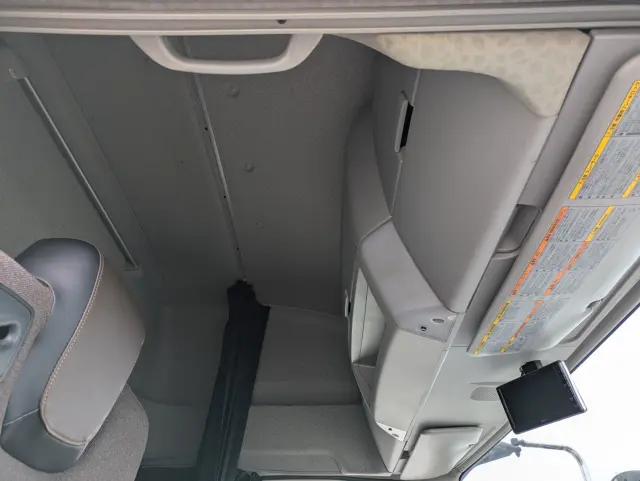 いすゞ ギガ 2PG-CYJ77D(8x4)の写真39