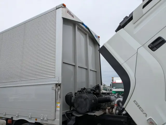 いすゞ ギガ 2PG-CYJ77D(8x4)の写真46