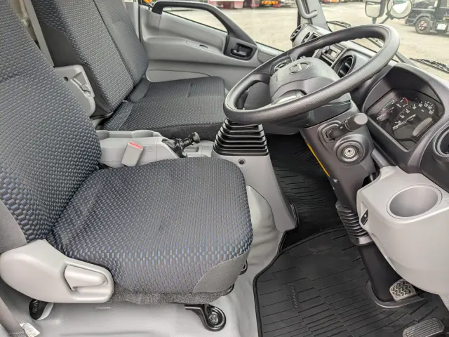 日野 デュトロ 2KG-XZU712M(2WD)の写真27