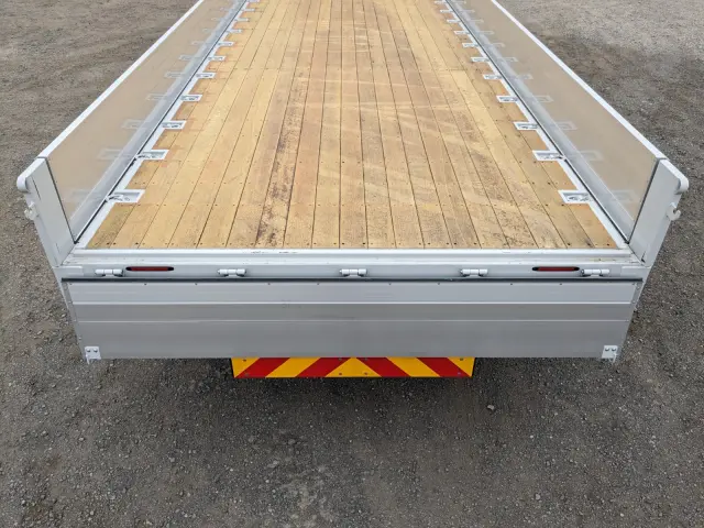 ＵＤ クオン 2PG-CG4FA(8x4)の写真9