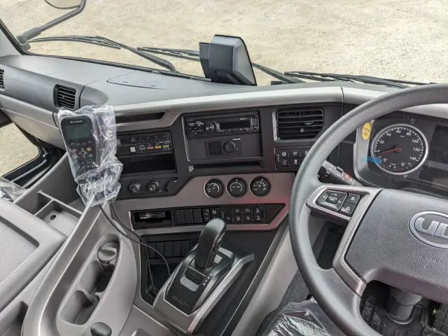 ＵＤ クオン 2PG-CG4FA(8x4)の写真28