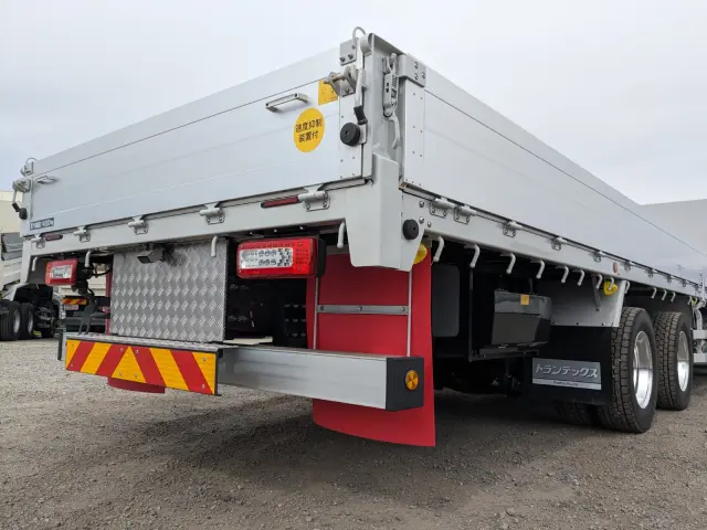 ＵＤ クオン 2PG-CG4FA(8x4)の写真6