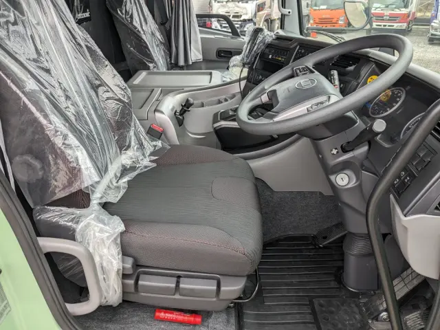 ＵＤ クオン 2PG-CG4FA(8x4)の写真33