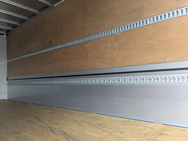 日野 レンジャー 2KG-FD2ABG(2WD)の写真15