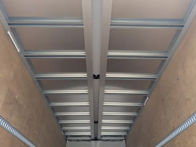 日野 レンジャー 2KG-FD2ABG(2WD)の写真18