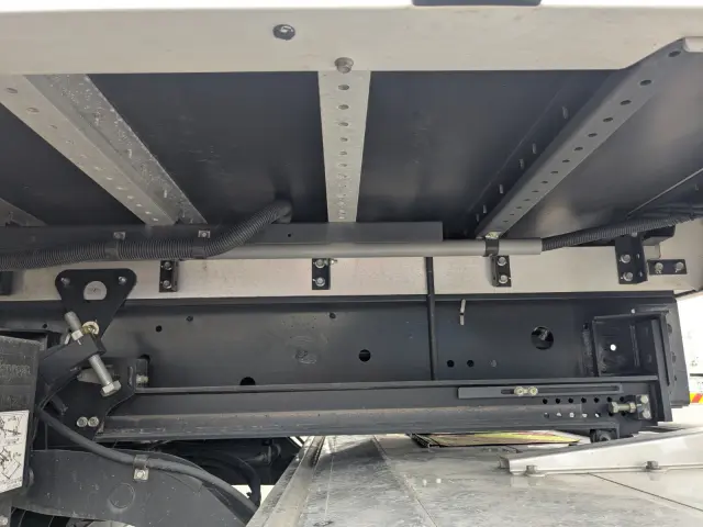 日野 レンジャー 2KG-FD2ABG(2WD)の写真24