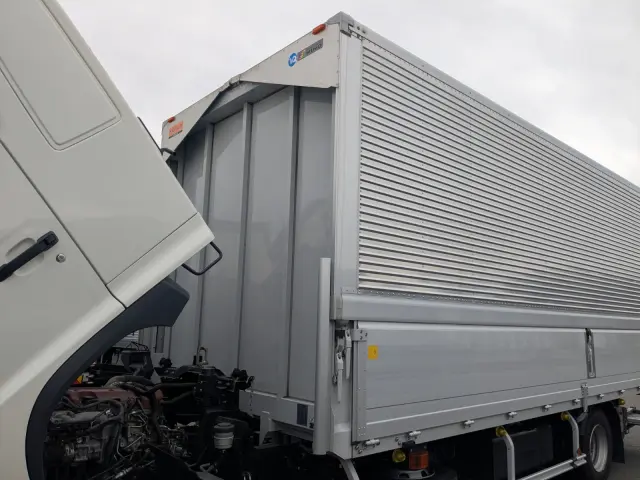 日野 レンジャー 2KG-FD2ABG(2WD)の写真41