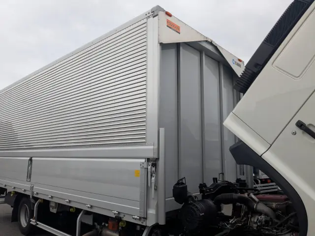 日野 レンジャー 2KG-FD2ABG(2WD)の写真46