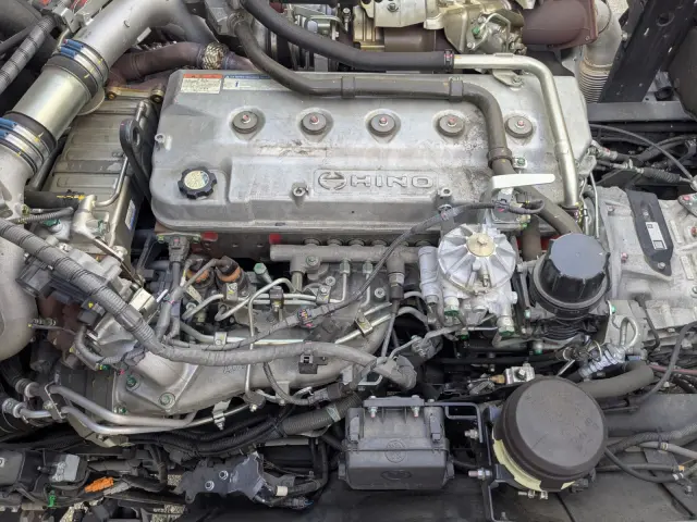 日野 プロフィア 2DG-FR1AHC(6x2)の写真45