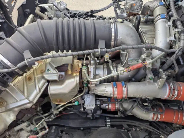 日野 プロフィア 2DG-FR1AHC(6x2)の写真50