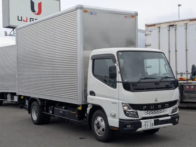三菱 キャンター 2RG-FEAV0(2WD)の写真2