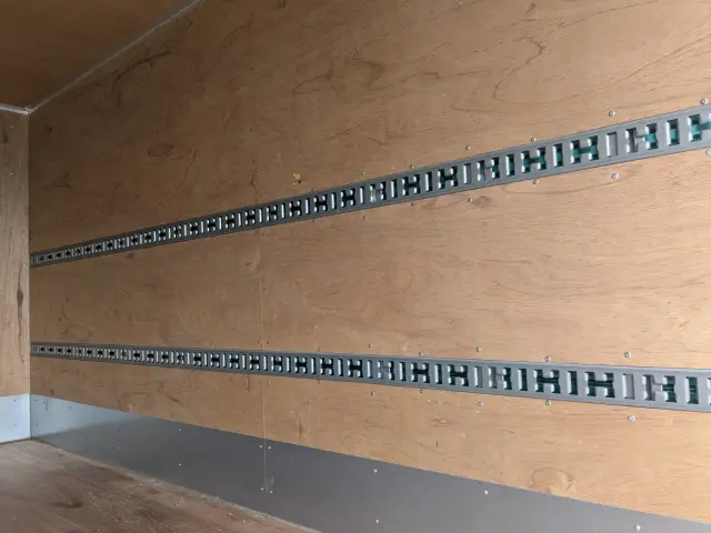 三菱 キャンター 2RG-FEAV0(2WD)の写真13