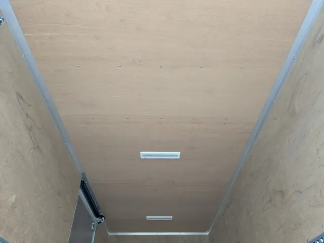 三菱 キャンター 2RG-FEAV0(2WD)の写真16