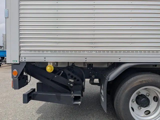 三菱 キャンター 2RG-FEAV0(2WD)の写真33