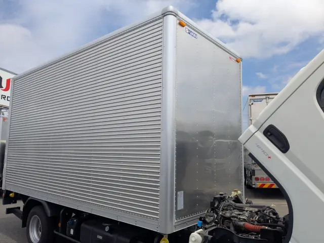 三菱 キャンター 2RG-FEAV0(2WD)の写真44