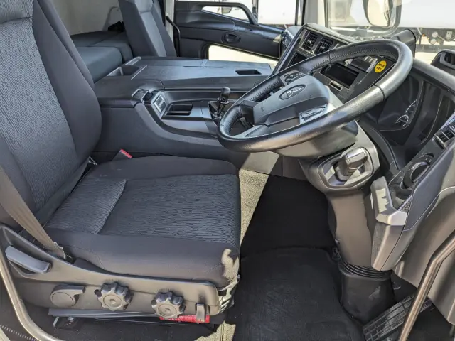 三菱 スーパーグレート 2PG-FP74HDR(2WD)の写真27